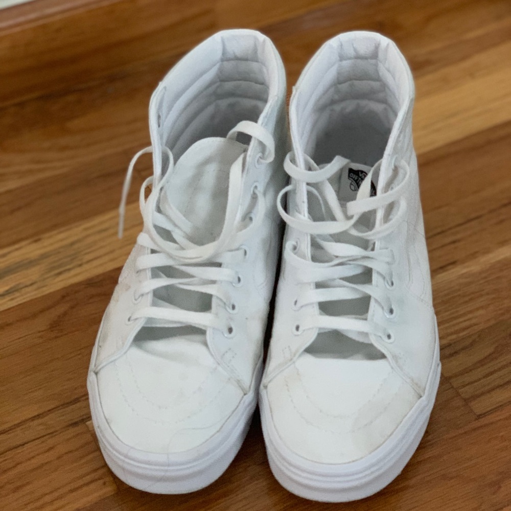 Vans Sk8-Hi in White Sz. 10
